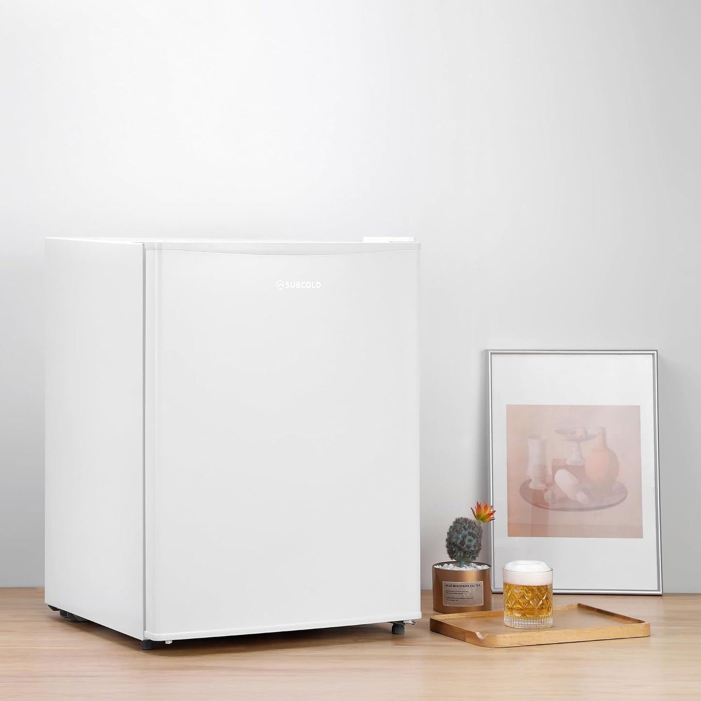 Mini Freezer 30L 4-Star Table Top With Reversible Door White