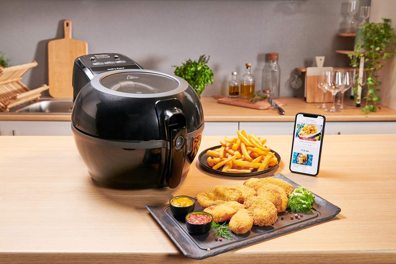Air Fryer 1.2kg Capacity 1550W 6 People Low Oil Automatic Scoop Black