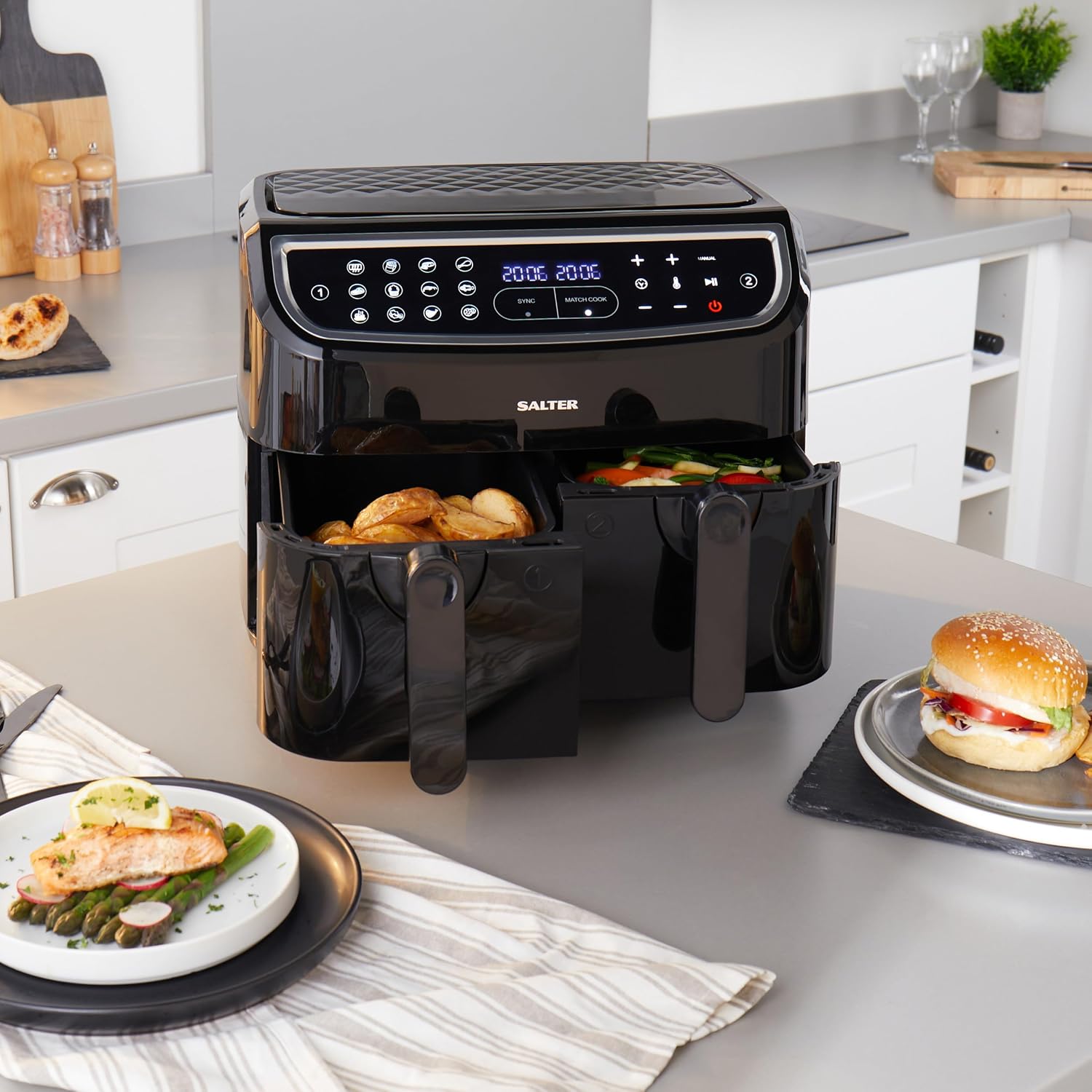 Dual Air Fryer 8.2L 12 Presets Sync & Match Cook Black