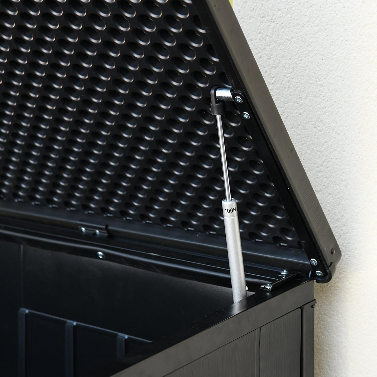 775L Outdoor Storage Box — Large Weather-Resistant Garden Storage