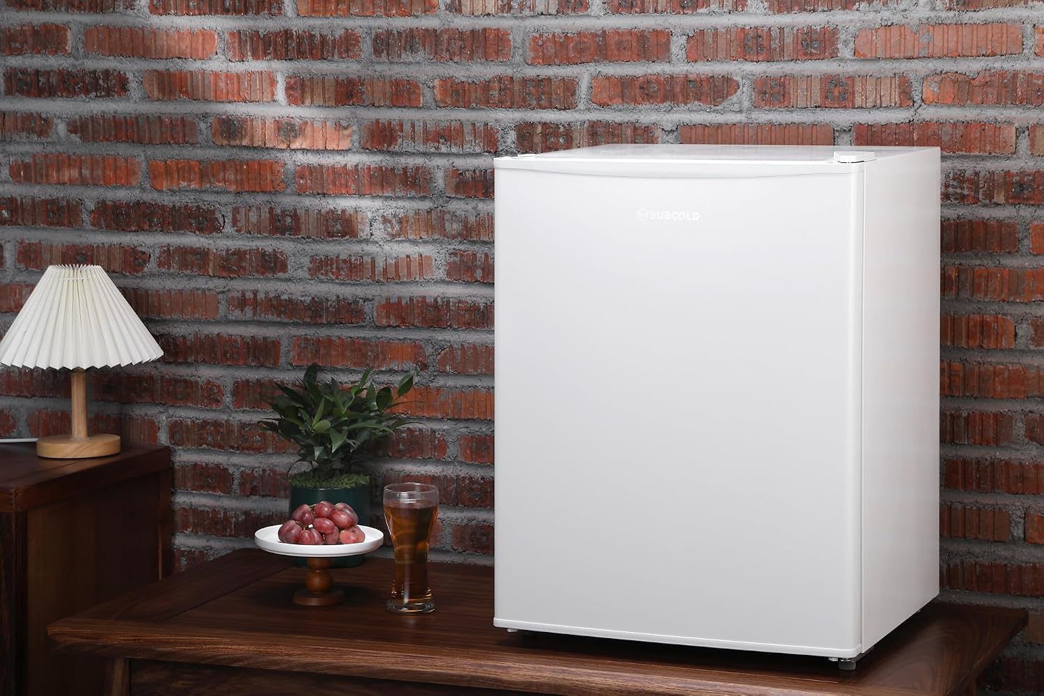 Mini Freezer 30L 4-Star Table Top With Reversible Door White