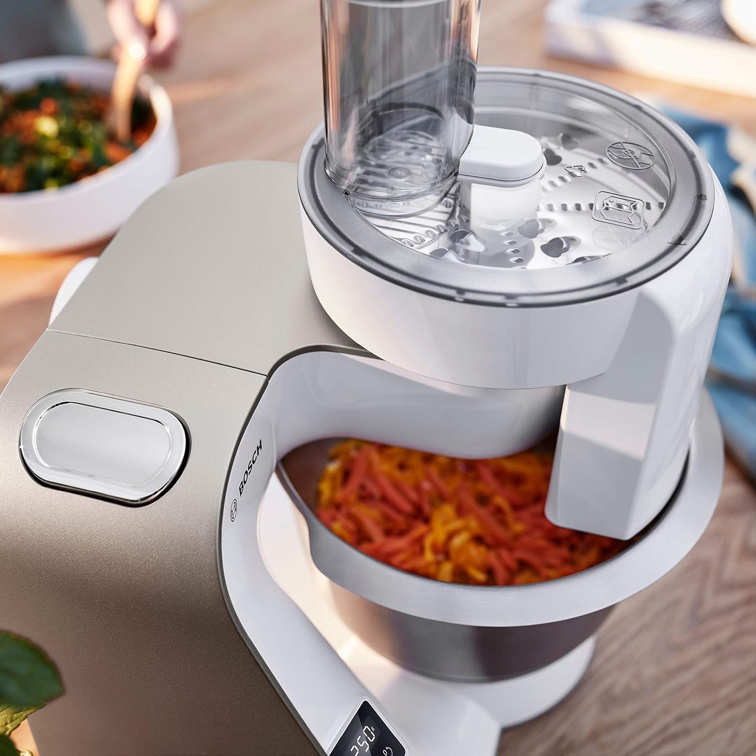 Stand Mixer 7 In 1 1000W 3.9L Bowl 7 Speeds White Silver