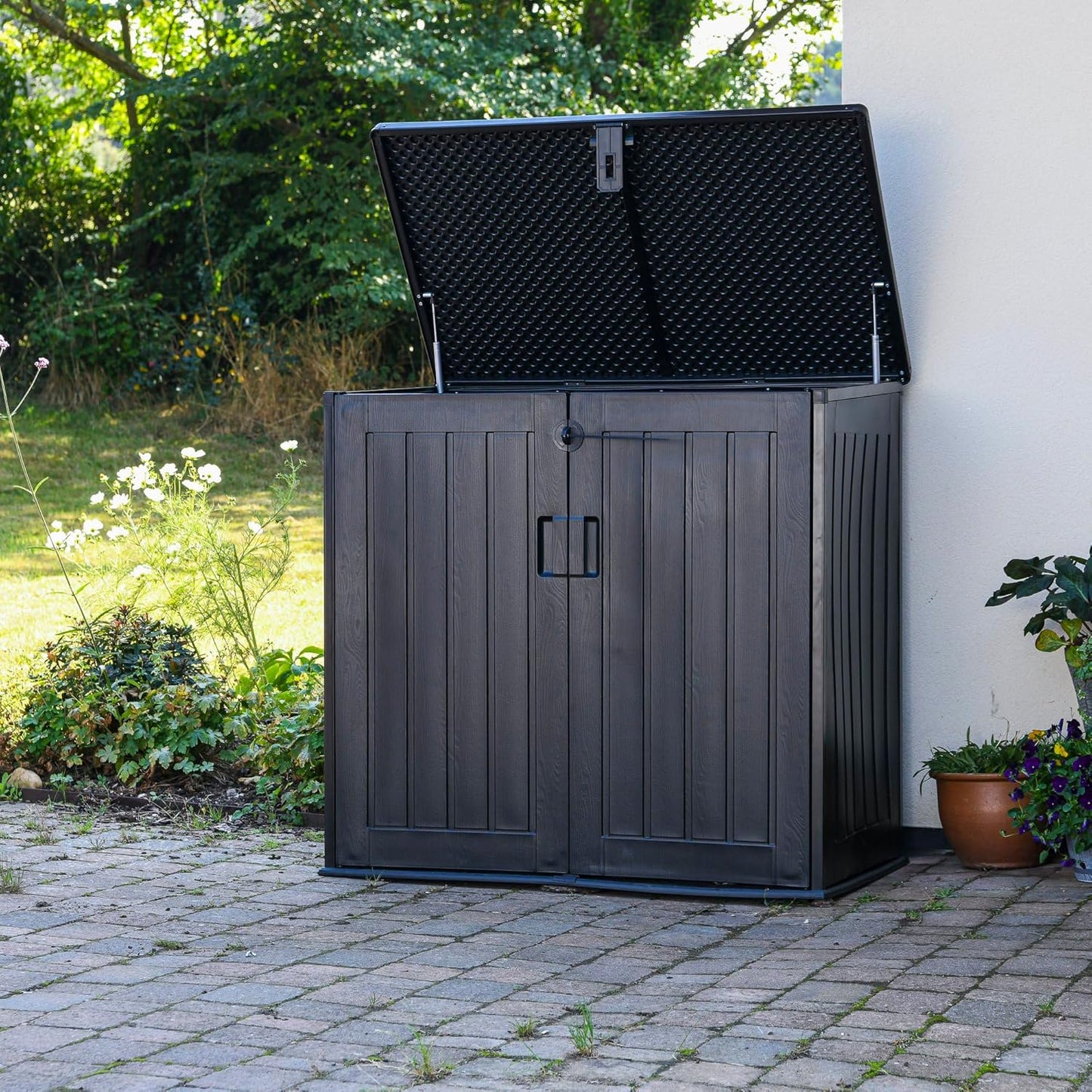 775L Outdoor Storage Box — Large Weather-Resistant Garden Storage