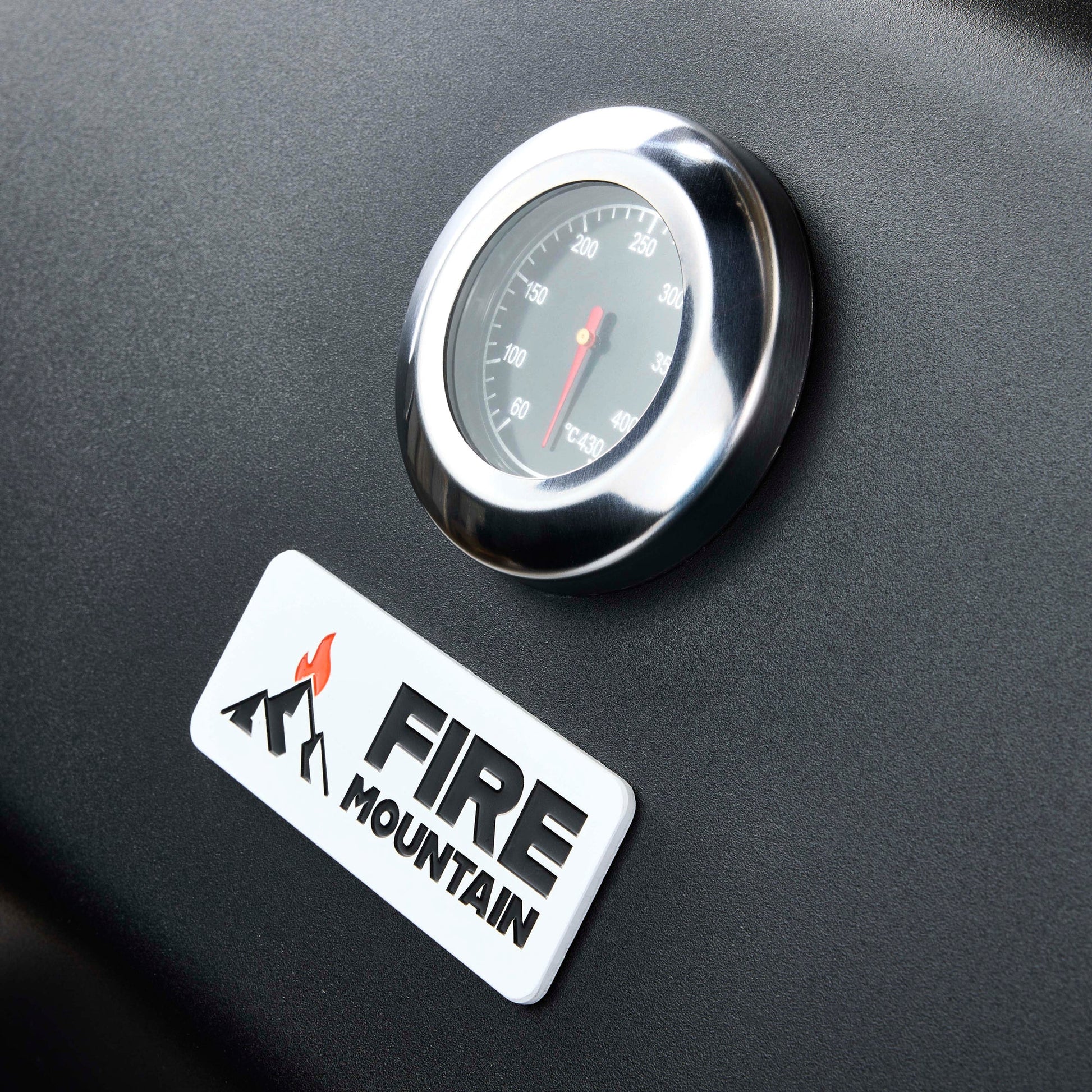 Fire Mountain Cascade 5 Burner Gas BBQ (4+1)